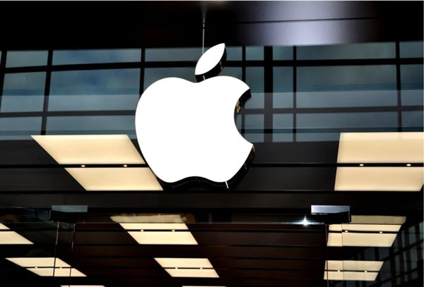 Apple компаниясының нарықтық құны 100 миллиард долларға өсті, себебі ол үлкен жаңартуды дайындап жатыр